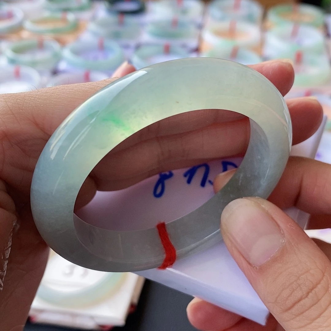 翡翠手镯未镶嵌2号链接