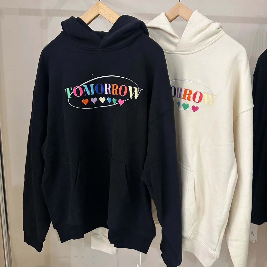 ERASER橡皮女款圆领卫衣1233114027