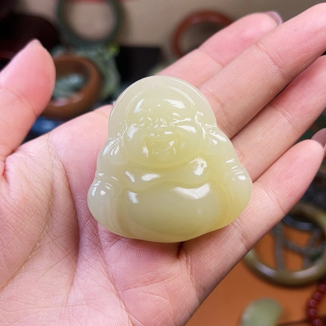 未镶嵌蛇纹石玉颈饰