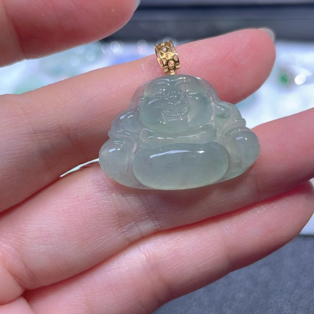 翡翠18K金镶嵌颈饰翡翠