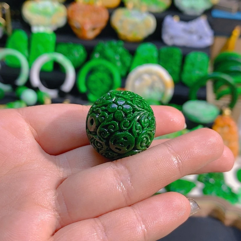 【闪购商品】翡翠颈饰未镶嵌单珠