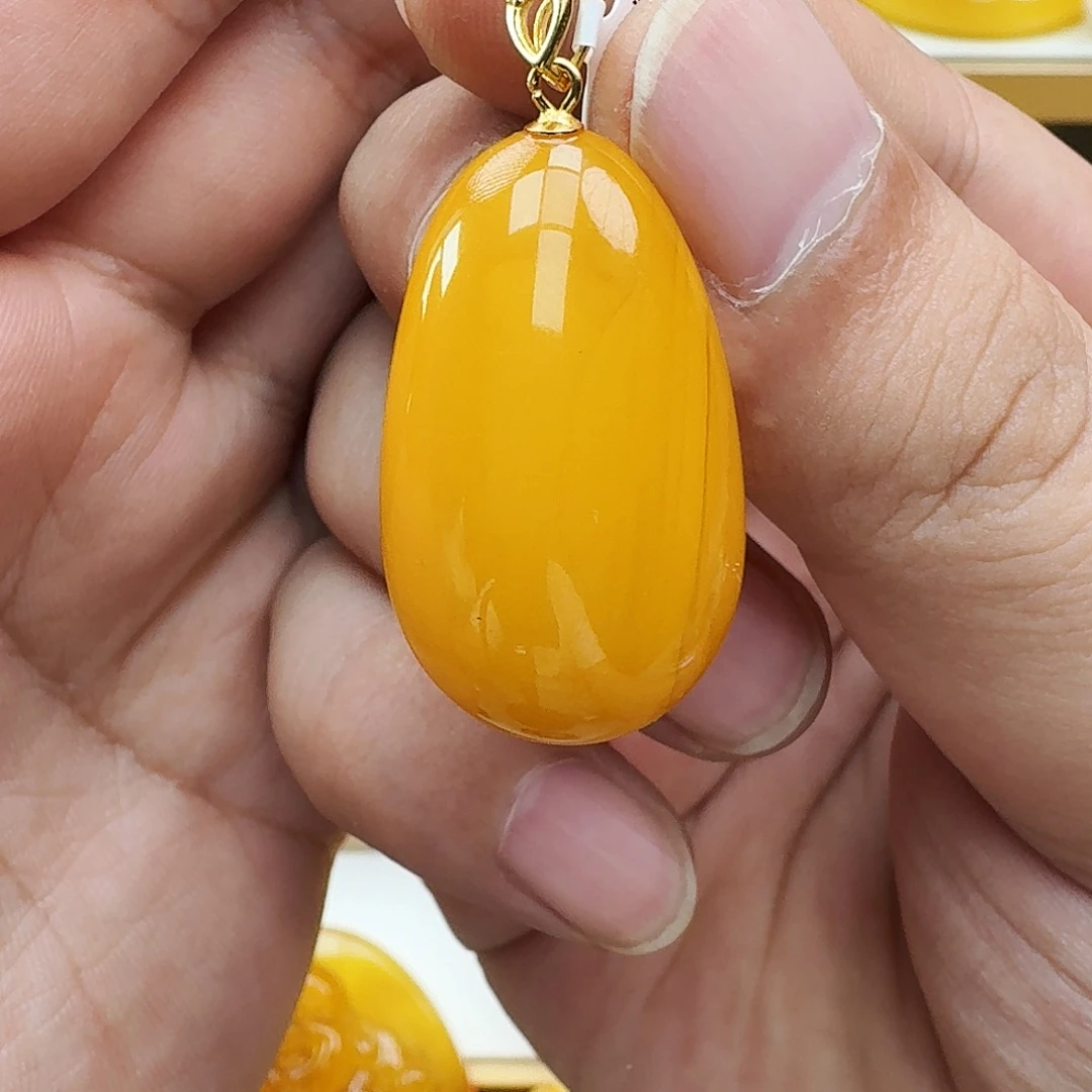 琥珀颈饰银S925镶嵌假一赔十，00