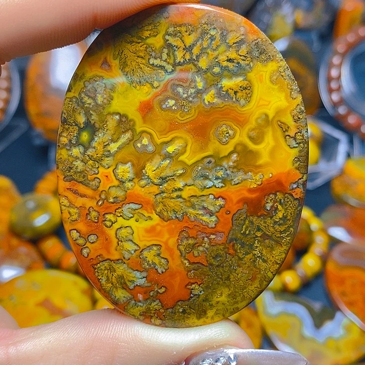 玛瑙/玉髓未镶嵌战国红