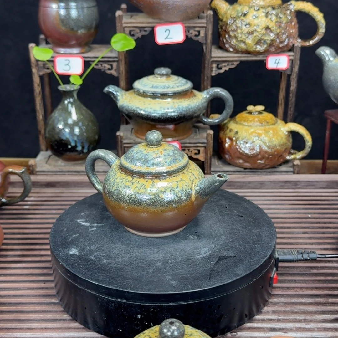 紫砂茶壶紫泥制作
