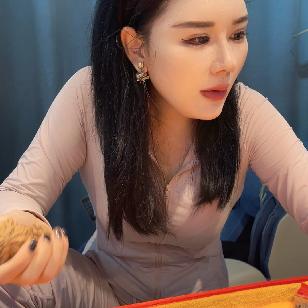 文玩核桃把件用****4龙纹