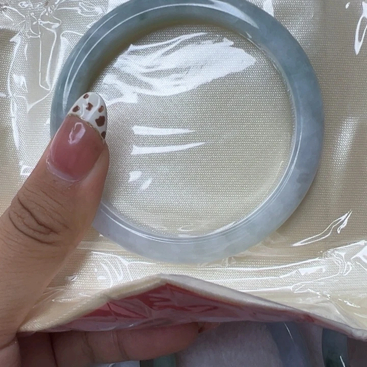 翡翠未镶嵌手链11111111你22