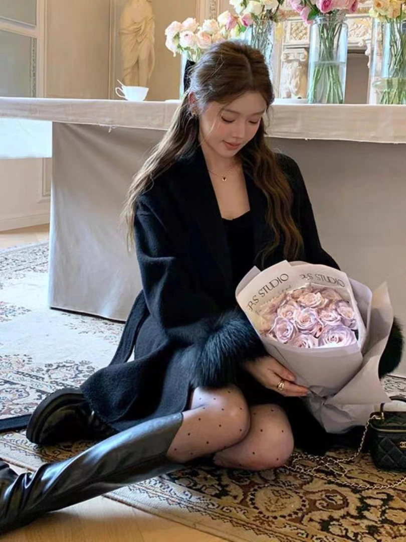 韩系千金风白色毛呢外套女高级感仿狐狸毛中长款显瘦呢子大衣外套