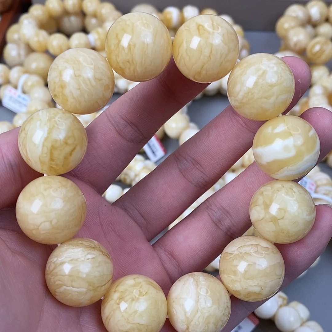 蜜蜡未镶嵌珠宝奇石20mm➕ 57.6g