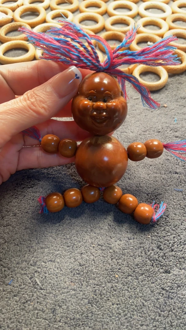 橄榄核雕刻逍遥开心把玩