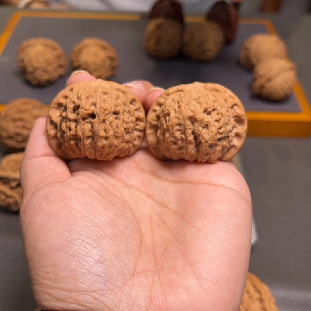 吊坠文玩核桃原树血麒麟42