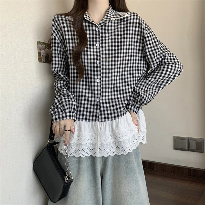 春季新款辣妈外出哺乳蕾丝格子衬衫遮肚显瘦大码长袖产后喂奶上衣