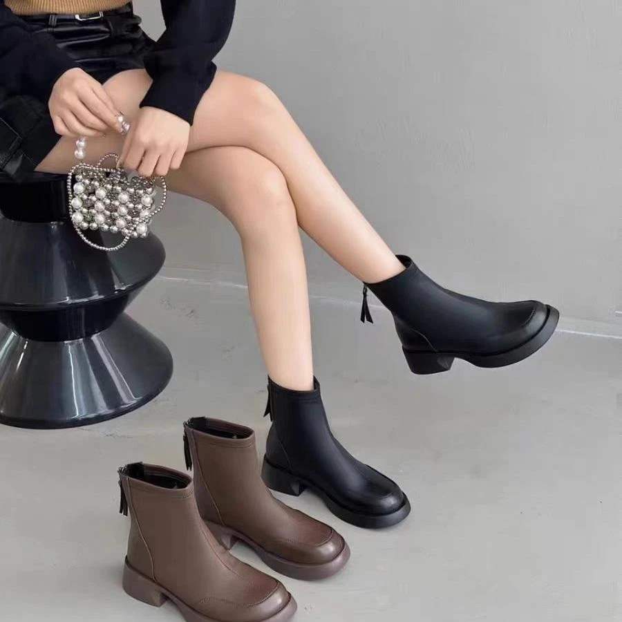 法式短靴女靴子秋冬季女靴短筒靴设计感瘦瘦靴220-5S