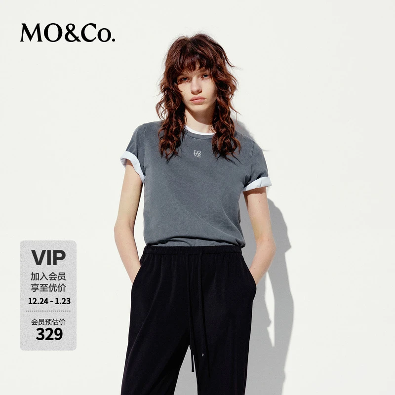 MOCO正肩T恤2025夏新品5A抗菌防螨棉质洗水磨白短袖MBE2TEE031