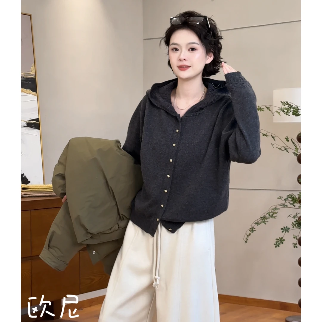 欧尼私服 2025秋冬新款钩花镂空连帽针织开衫2511C7597