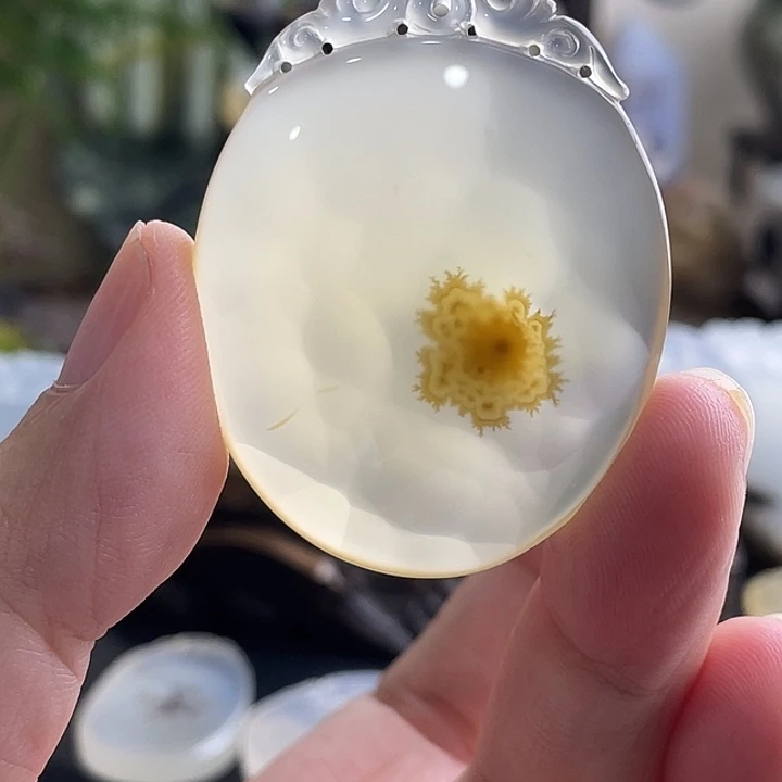 玛瑙/玉髓未镶嵌珠宝半成品