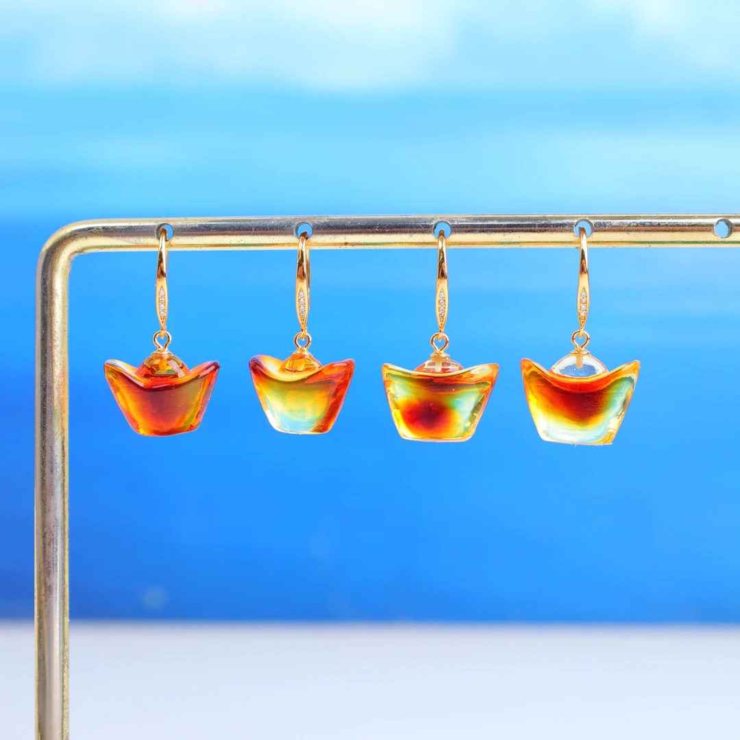 【琪琪珠宝】蜜蜡元宝耳坠——多样性发货发一对