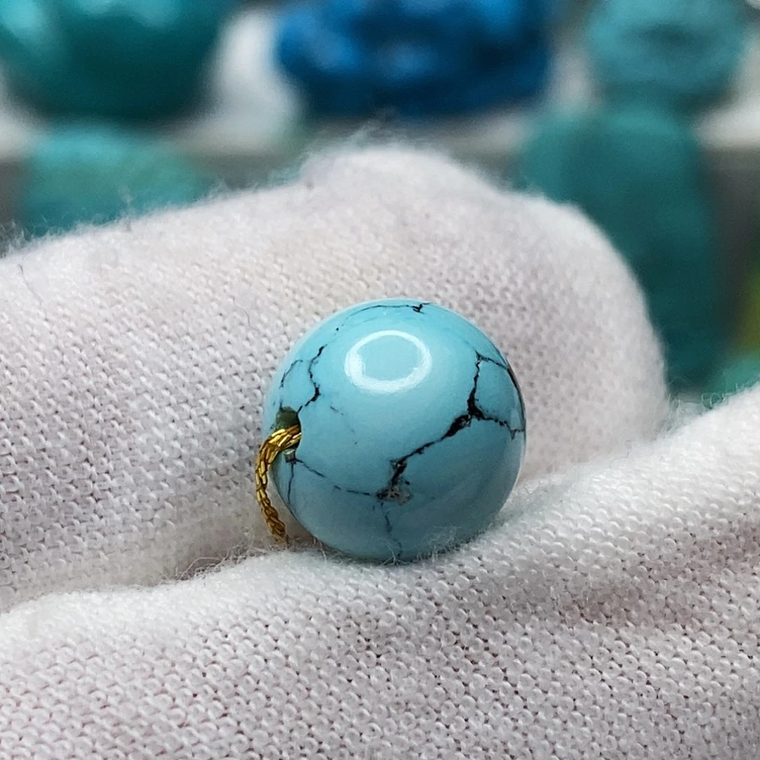 未镶嵌绿松石天然原矿 带武汉地大证书