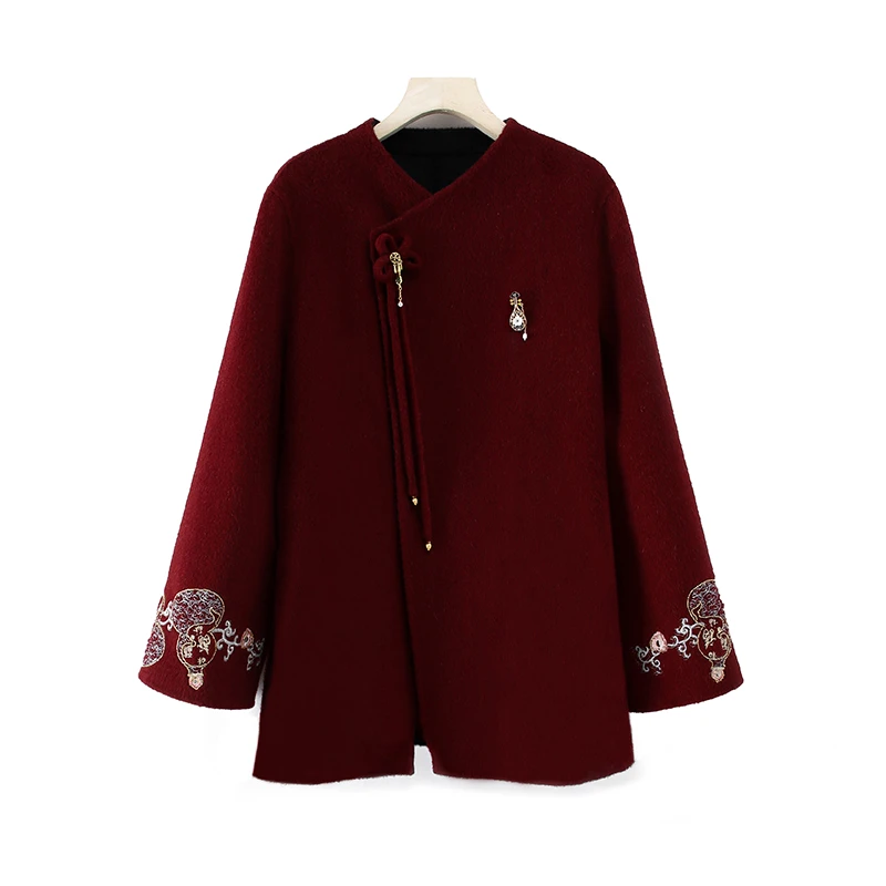 大雨-国风重工刺绣款双色毛呢外套-885136