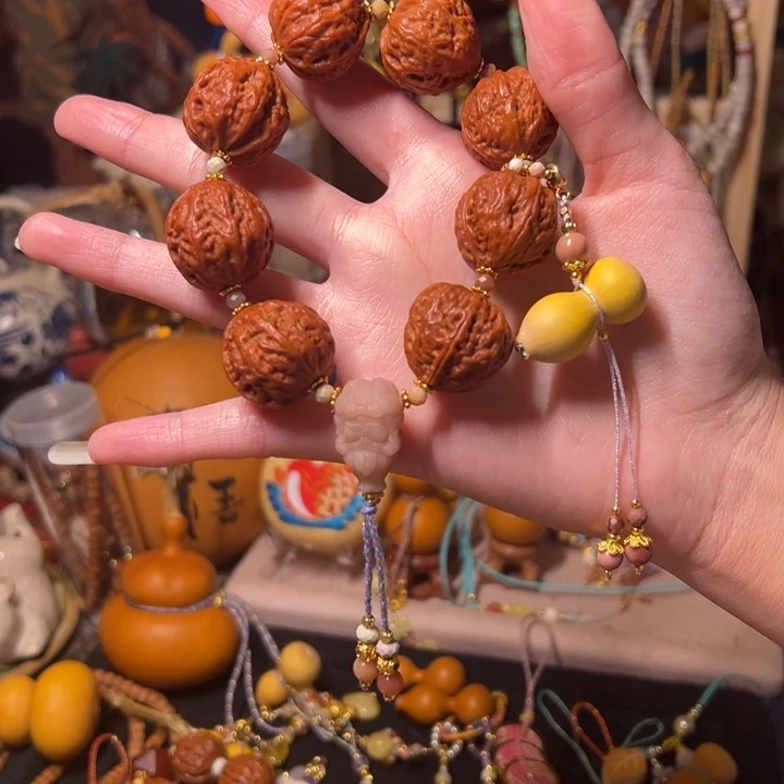 琬****呀阿拉善小天使草里金葫芦