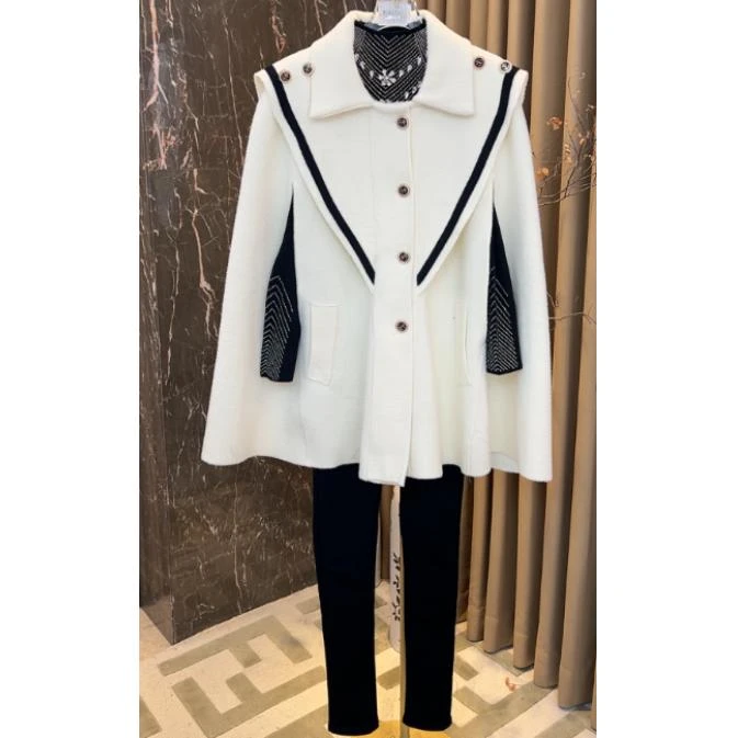 芙娜妮轻奢秋冬新款小众设计气质显瘦名媛时尚女装上衣F2432313A