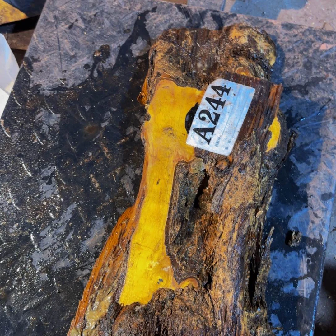 东非黑黄檀（紫光檀）浅*244