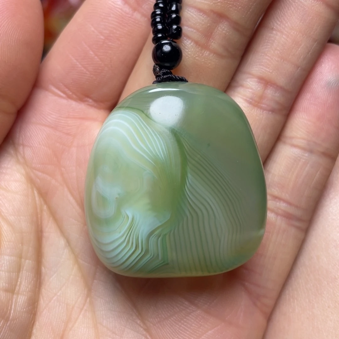 玛瑙/玉髓未镶嵌珠宝奇石