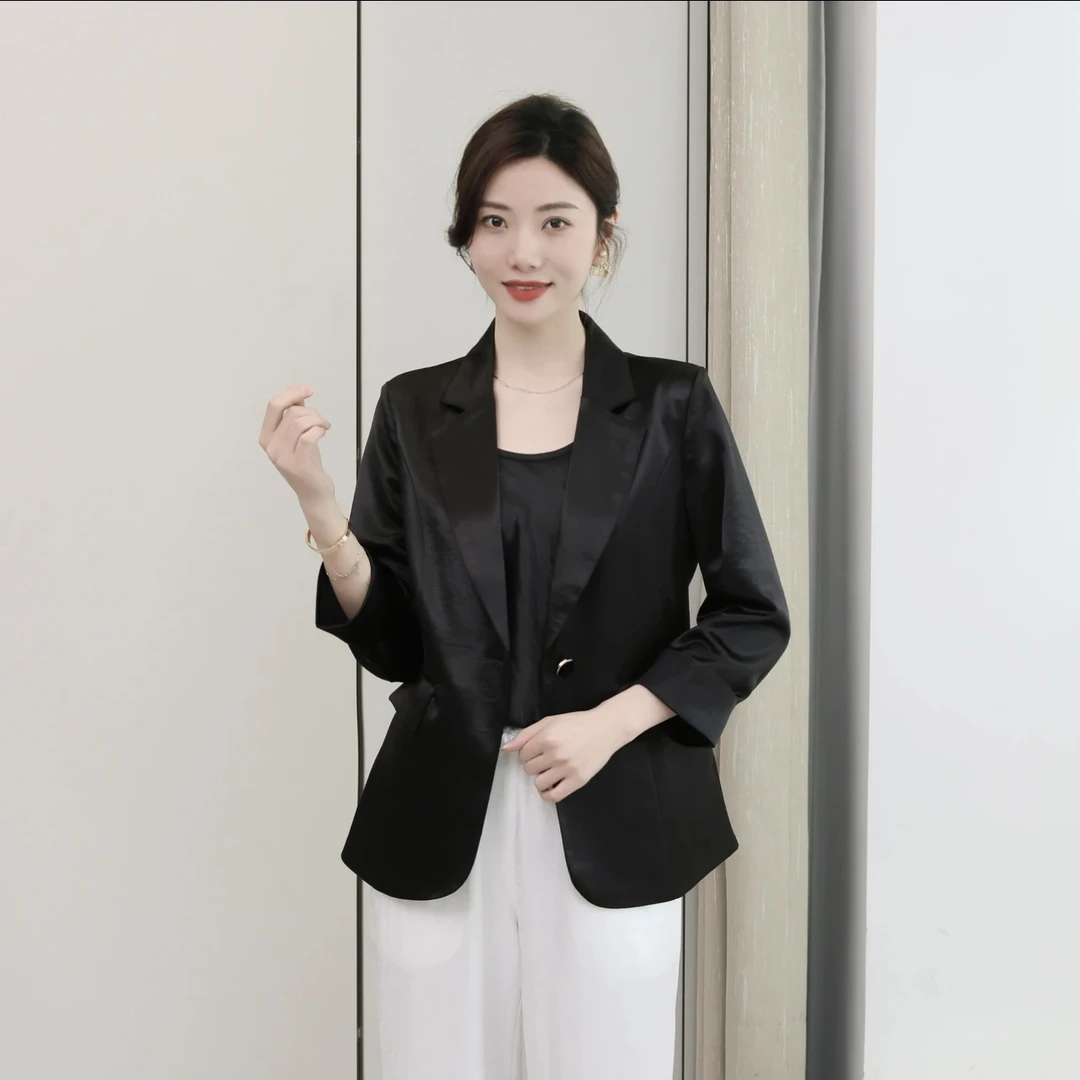 轻职风设计师夏季韩版纽扣西装女修身气质显瘦百搭西装西服