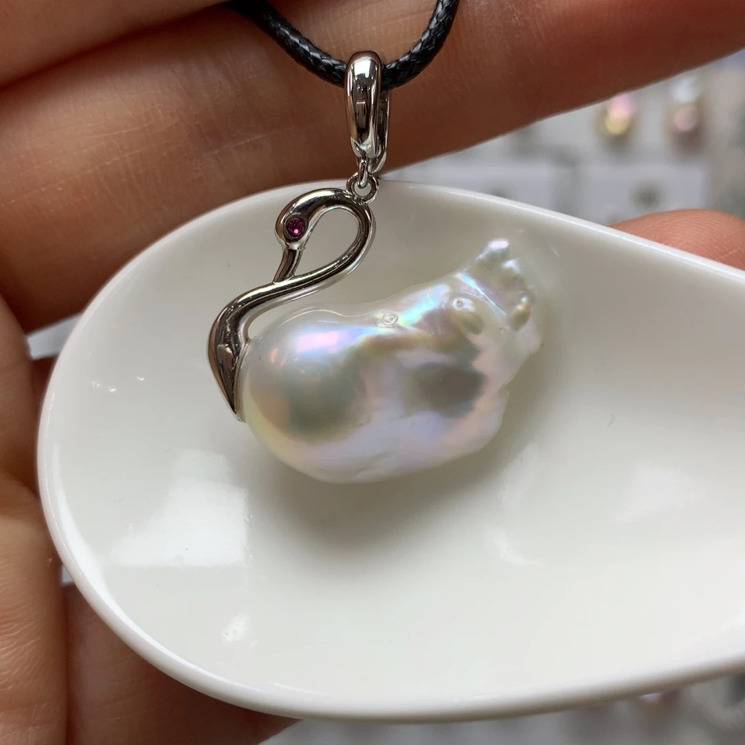 未镶嵌颈饰淡水珍珠