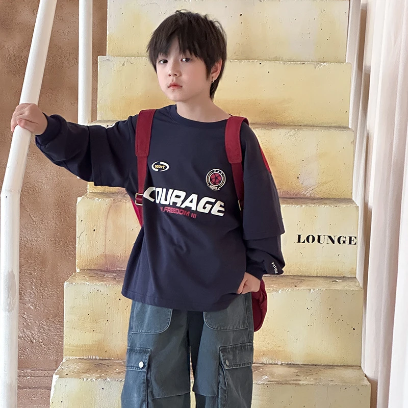 【依妈家】新品男童秋季机车风撞色假两件儿童字母全棉卫衣25F141