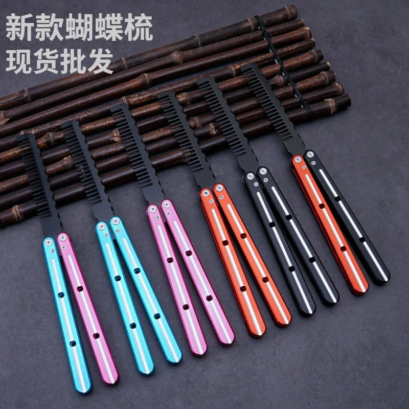 蝴蝶刀未开刃6系铝柄训练刀新户外折叠刀0M蝴蝶梳新蝴蝶刀训练刀