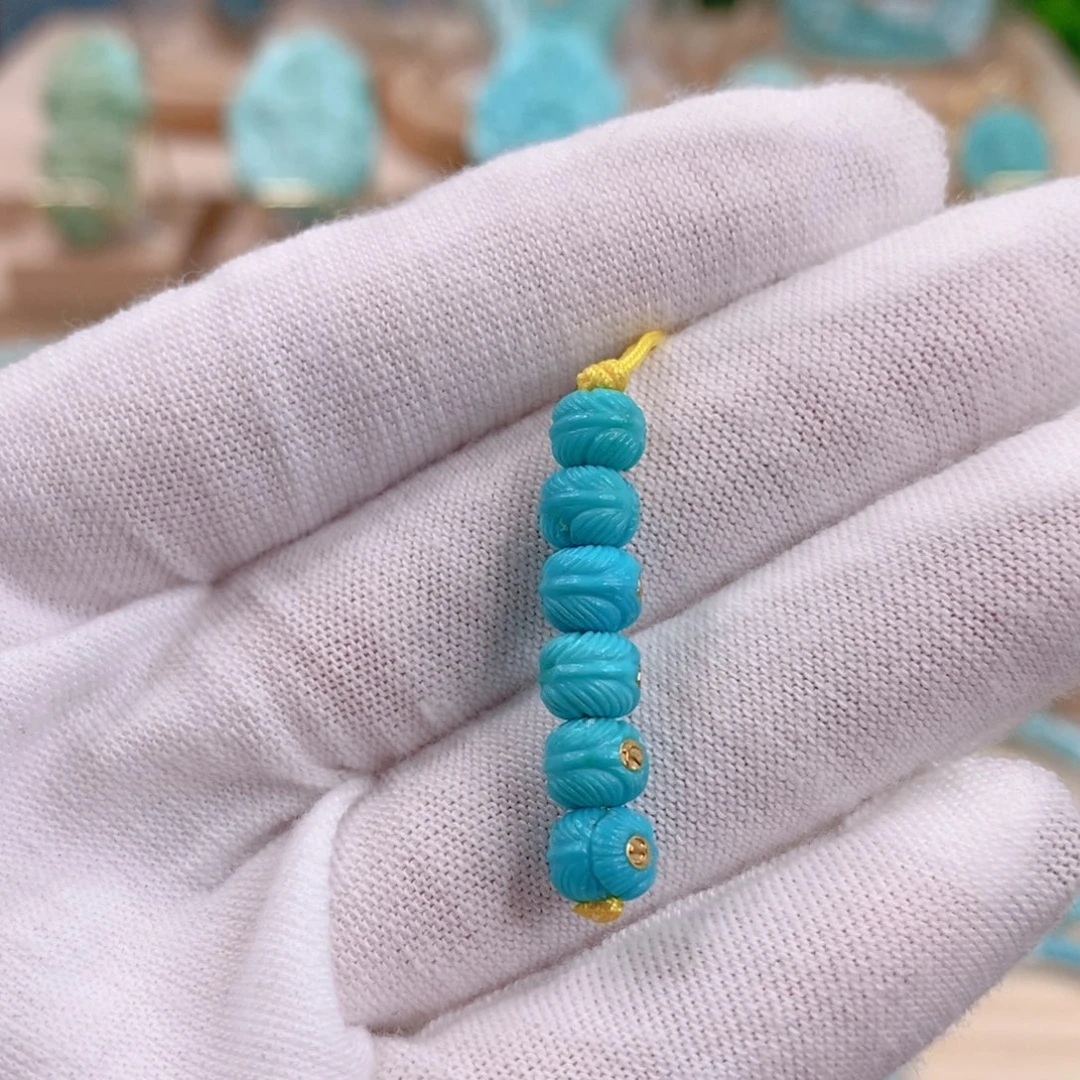 未镶嵌绿松石珠宝奇石