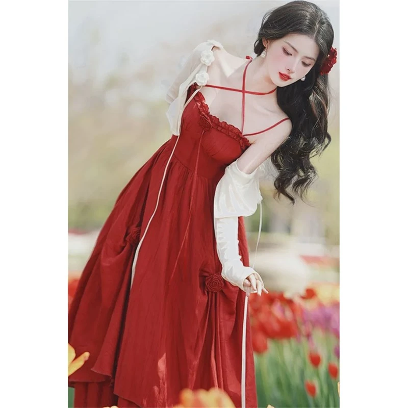 法式复古浪漫性感纯欲红色吊带裙开衫设计感海边度假玫瑰连衣裙夏