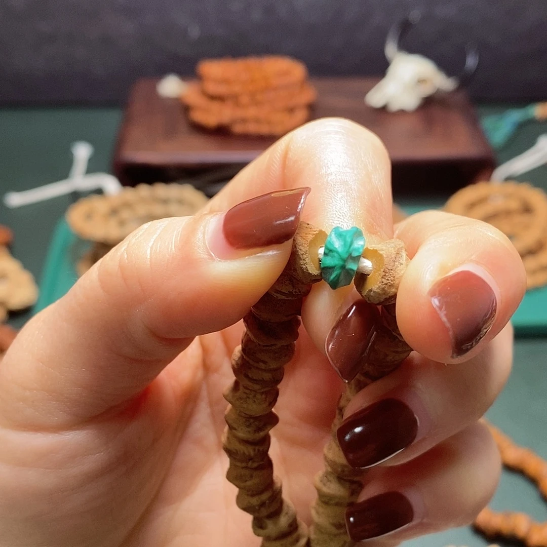 柏香籽/百香籽把件66.6