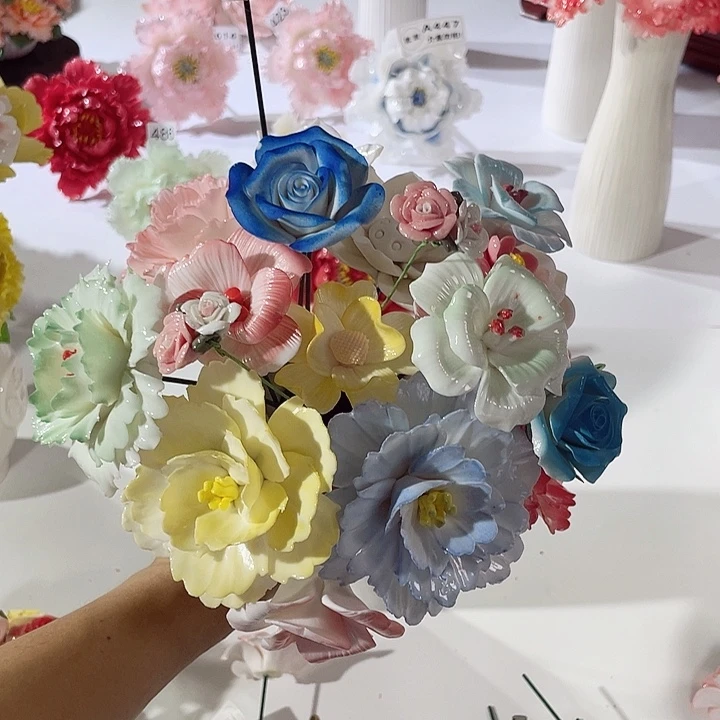 瓷片德化工厂陶瓷手工捏花