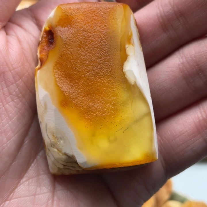 定制琥珀未镶嵌琥珀蜜蜡原石定制