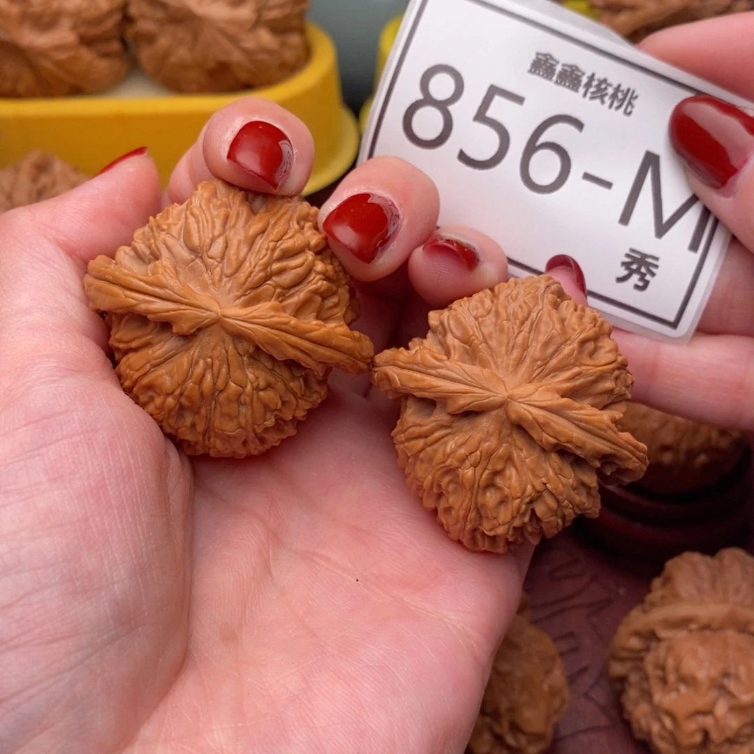 文玩核桃把件白狮41