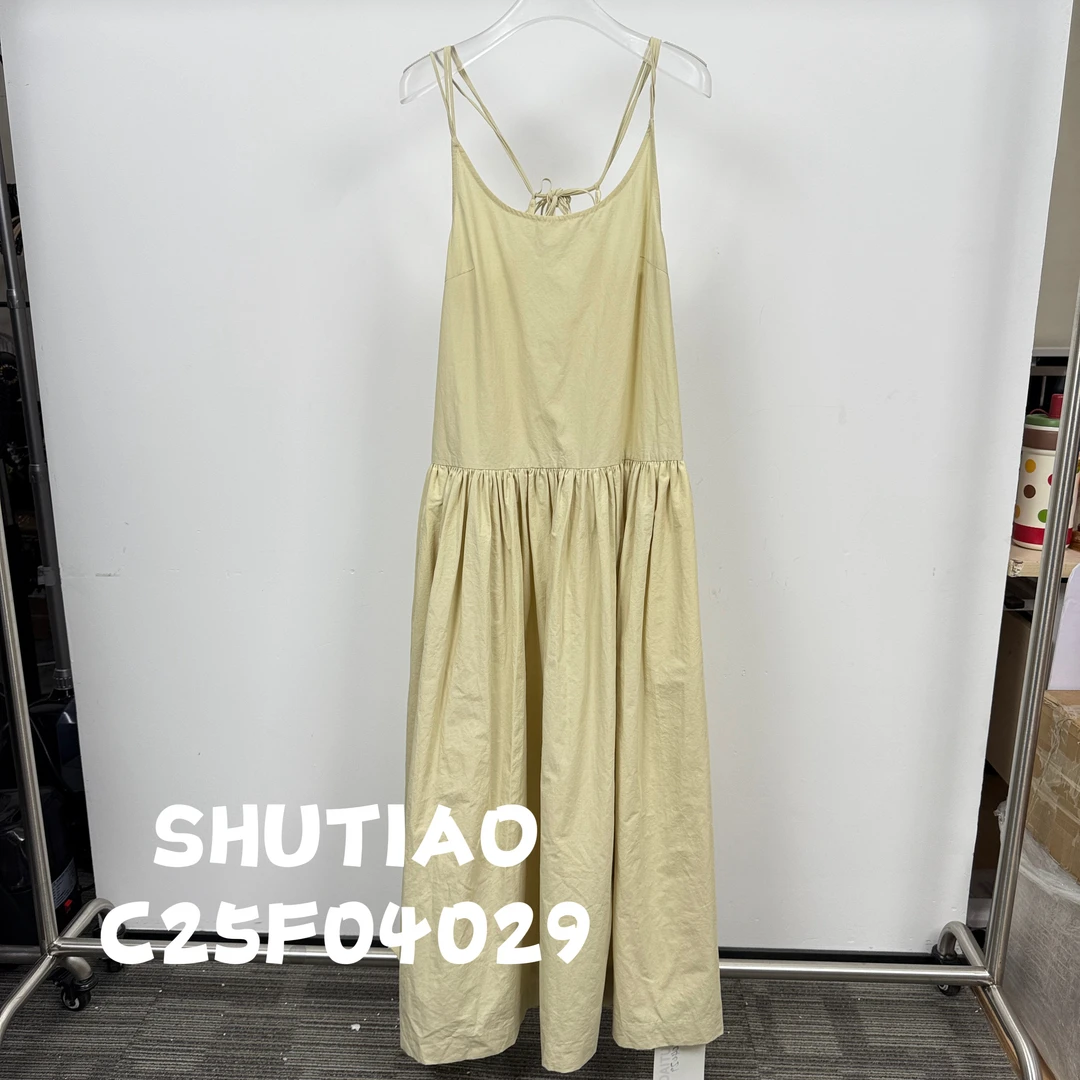 【SHUTIAO】2025夏季：新款小众设计款连衣裙C25F04029