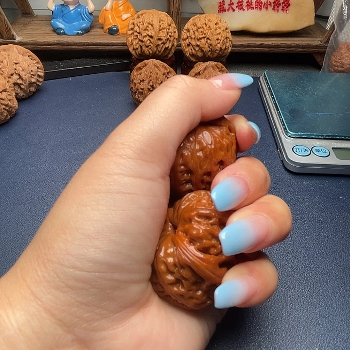 文玩核桃手串P****子元宝
