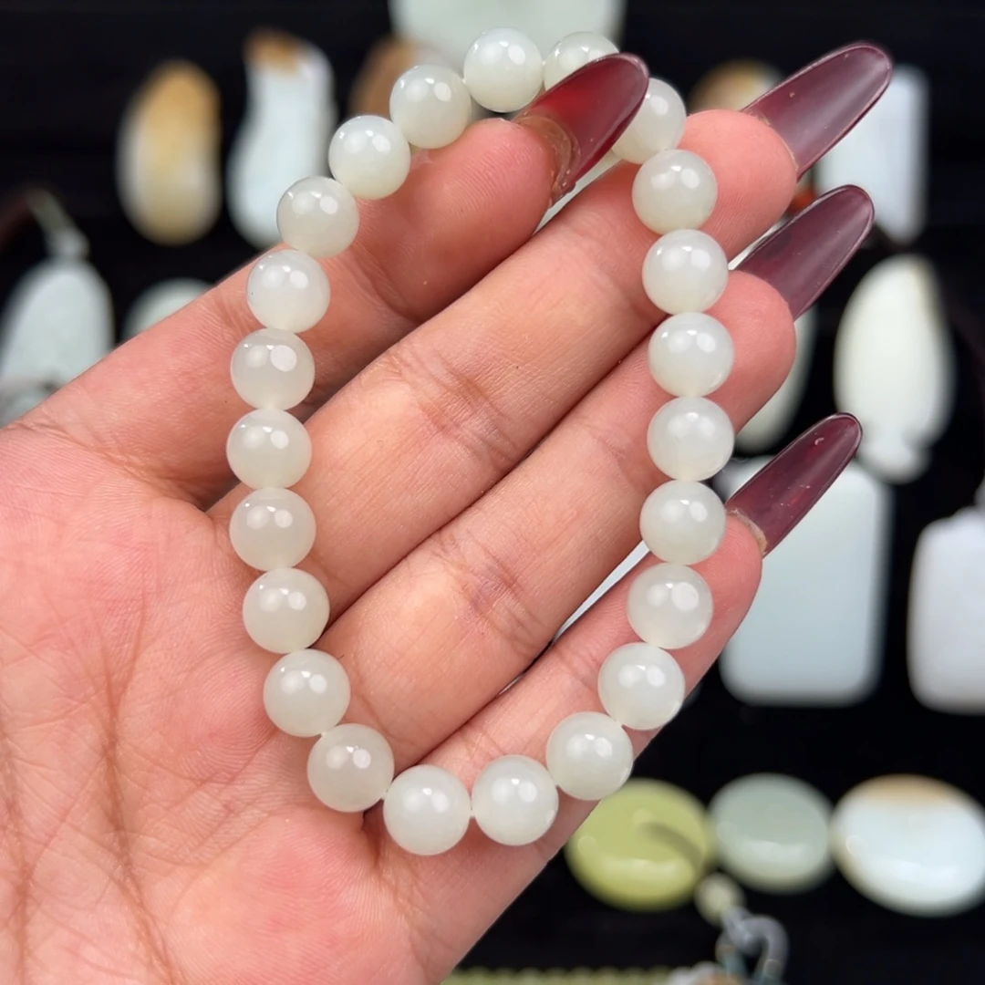 和田玉未镶嵌颈饰于田8mm