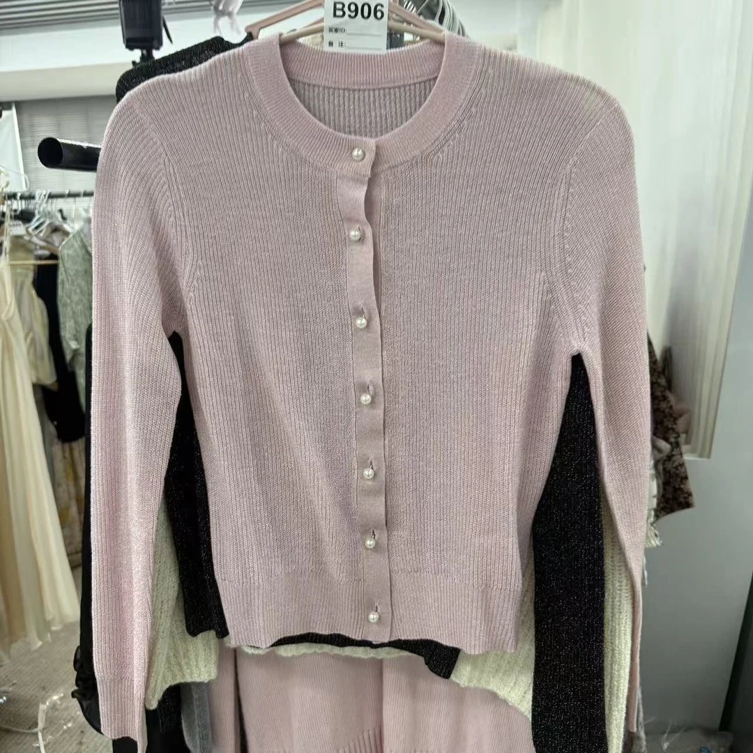 B906 孤品精美衣服