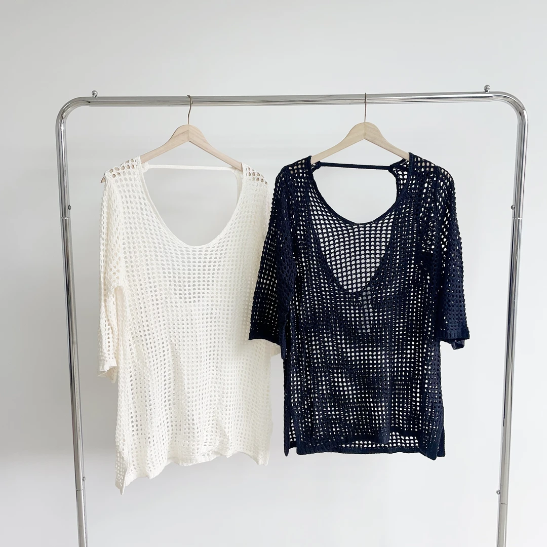 K232 镂空花宽松版两色休闲针织衫