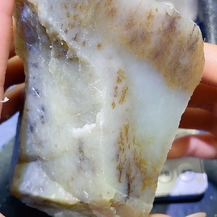 和田玉未镶嵌珠宝半成品