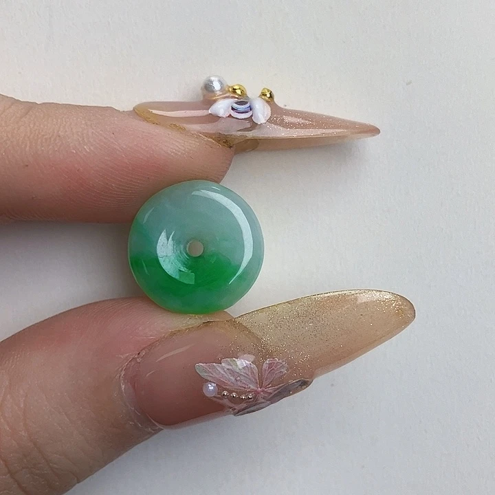 翡翠颈饰未镶嵌653578777