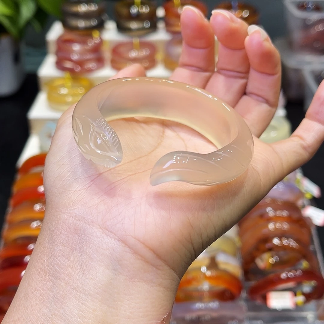 玛瑙/玉髓未镶嵌手镯