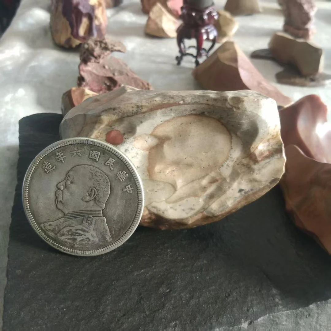 哈密绿泥雕刻石摆件