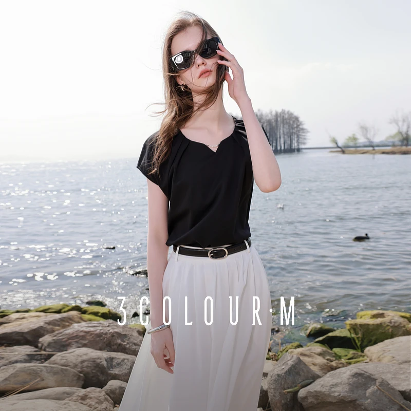 三彩2025夏季新款法式褶皱小V领T恤短袖宽松套头衫简约上衣休闲M