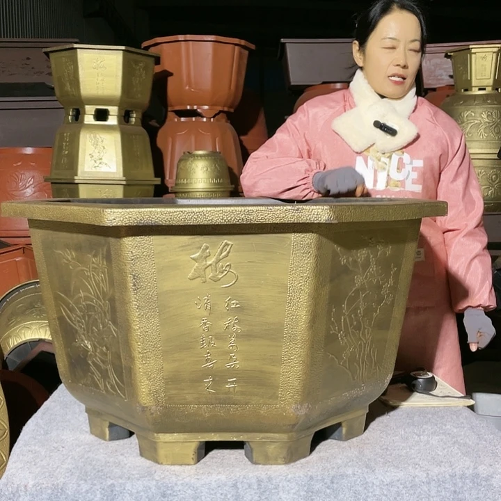 用***4八角古铜八零两个