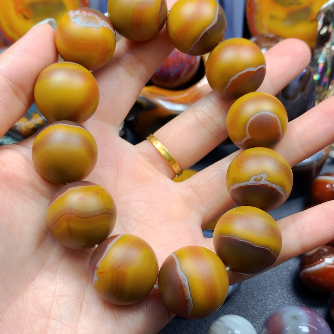 玛瑙/玉髓手串1未镶嵌卫**人