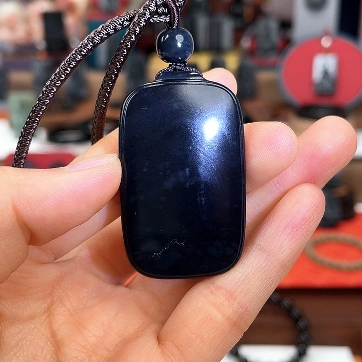 和田玉未镶嵌颈饰特价款