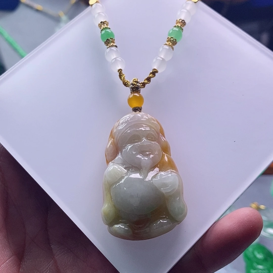 翡翠未镶嵌吊坠(赠链)